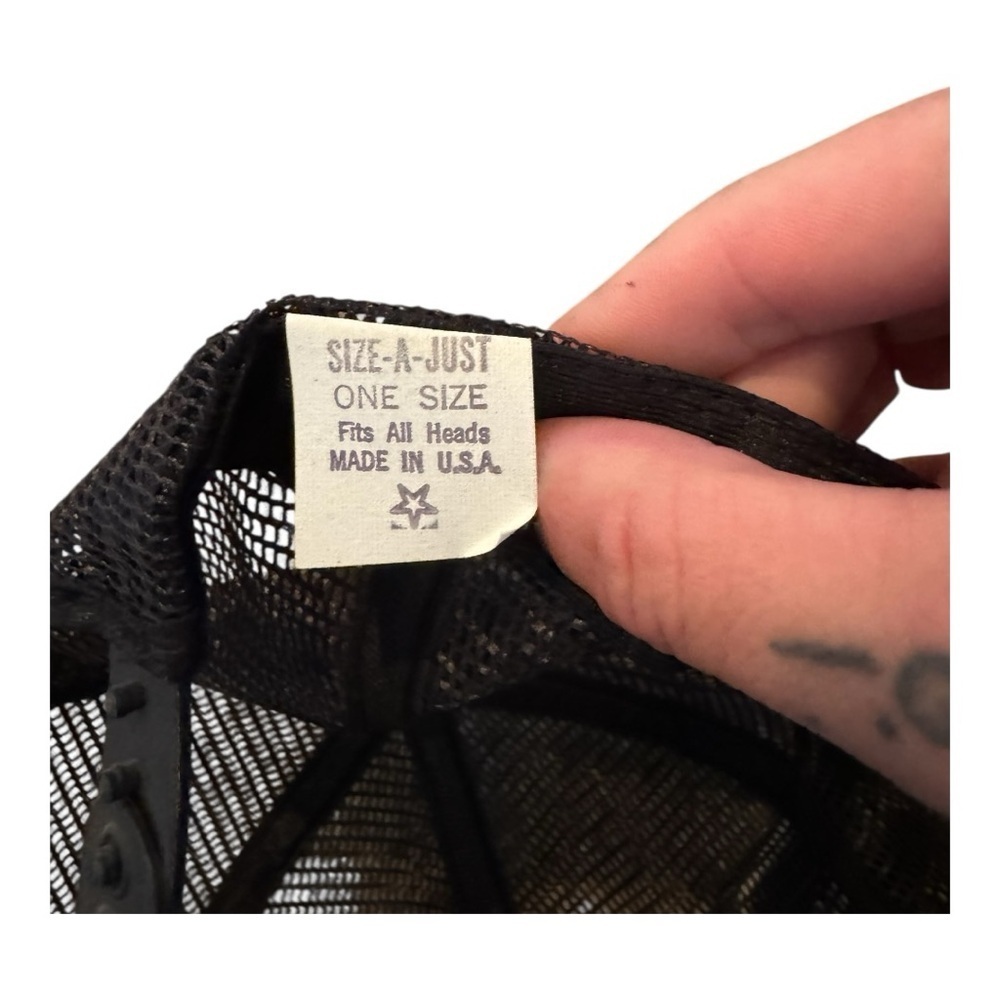 Jack Daniel's Lynchburg Lemonade Patch Black Mesh SnapBack Trucker Hat - Picture 6 of 6